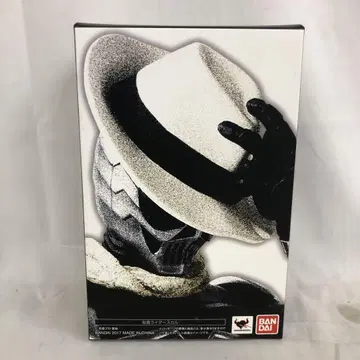 VF7445 중고 가면라이더 스컬 S.H.Figuarts 진골조각