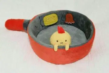 스미코구라시 에비후라이의 꼬리 봉제 인형