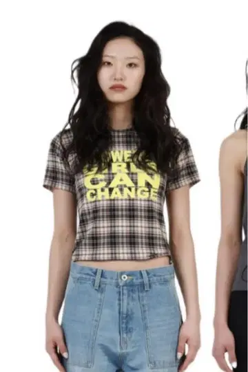 Oriens JOURNAL STANDARD 체크 그래픽 TEE