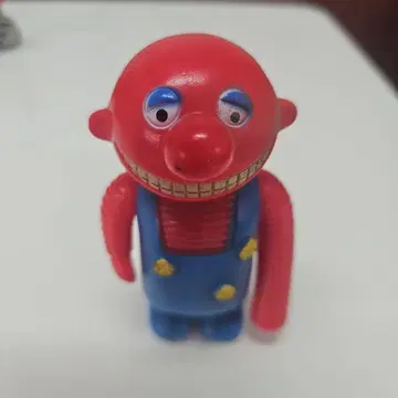 빨간색과 파란색의 움직이는 피규어 약 10cm