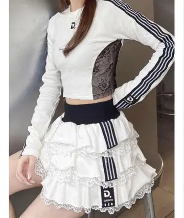 Darich 다리치 스포티 라인 프릴 미니 스커트