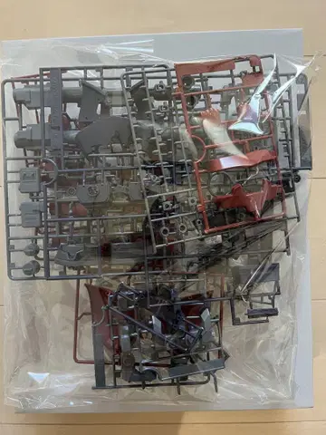 건담 프라모델 잉여 부품