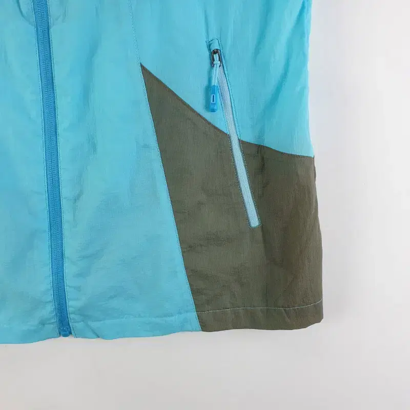 Product Details - 5