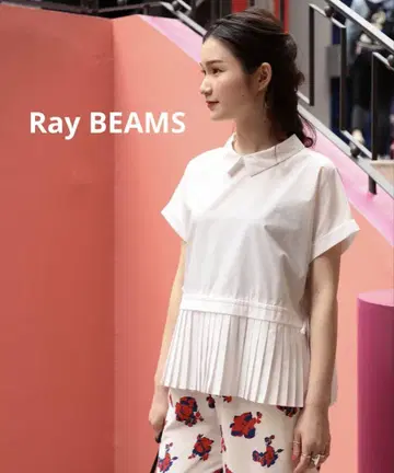Ray BEAMS 플리츠 탑 블라우스