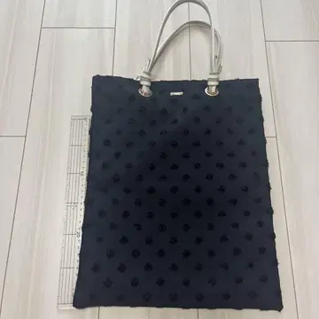 르 크리에이티브 lecreative 블랙 도트 토트백