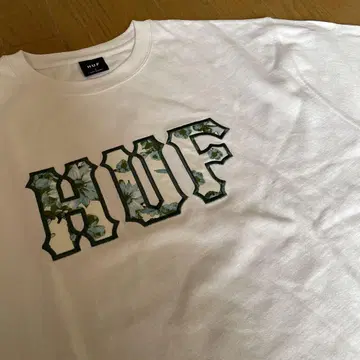 HUF 플라워 무늬 로고 티셔츠 L