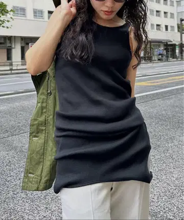 AMERI MEDI RETURN TANK TOP 블랙 F 사이즈