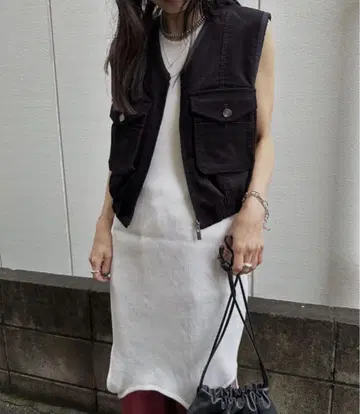 AMERI MEDI RETURN TANK TOP 화이트 F