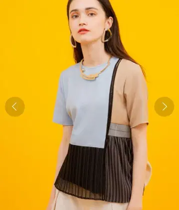 UNITED TOKYO 플라워 컬러 블록 블라우스