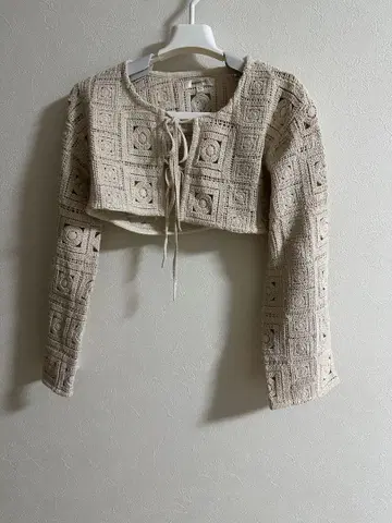 MOUSSY 베이지 레이스 니트 크롭 가디건