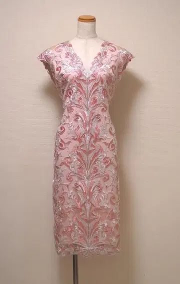TADASHI SHOJI 원피스 '12' / 2XL-3XL