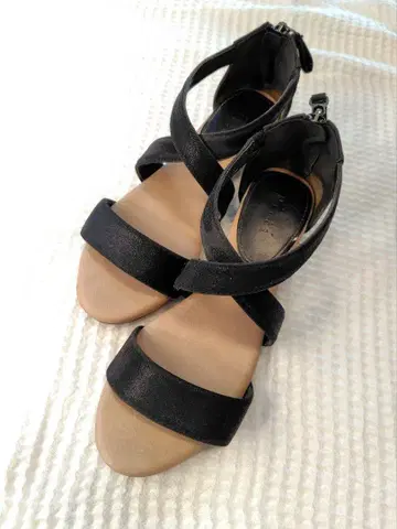 pitti 샌들 여성용 블랙 크로스 스트랩 웨지 힐