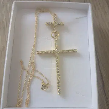 골드 크리스탈 크로스 목걸이