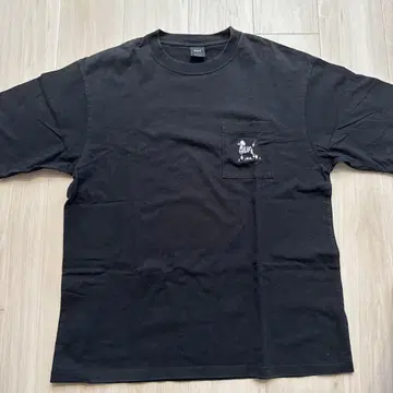 HUF 티셔츠 블랙