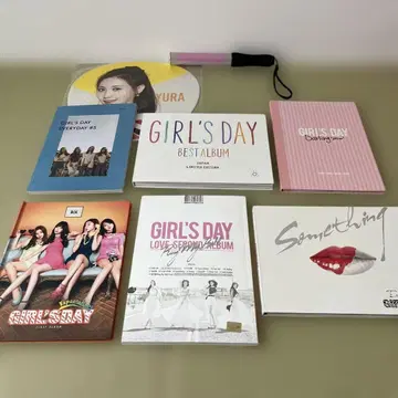 GIRL'S DAY 굿즈 CD, 부채, 응원봉