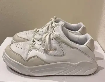 LACOSTE 가죽 스니커즈 화이트 24.5cm 라코스테