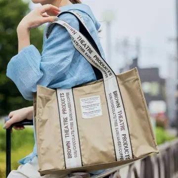 BROWN THEATRE PRODUCTS 토트백 베이지