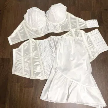 브라이덜 이너 세트 E65