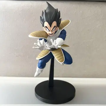 드래곤볼 베지터 피규어