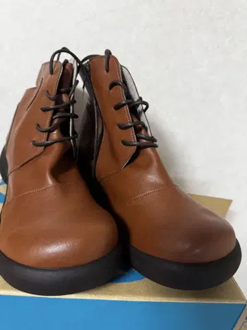 카멜 컬러 LL 사이즈 부츠 리게타 벨메종 칩과 데일