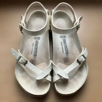 BIRKENSTOCK Taormina 화이트 샌들 38
