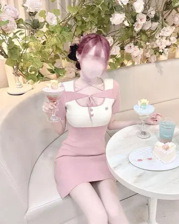 미사용 새상품 HONEY MEW 초커가 달린 백 리본 원피스 F