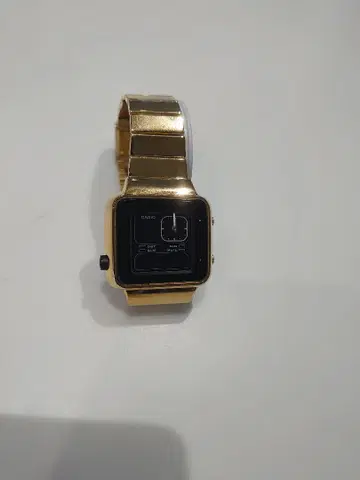 CASIO 카시오 디지털 손목시계 FUTURIST LAQ-2000G 정크