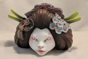 MONSTERMIND 게이샤 화이트 페이스/핑크/옐로우 그린/블랙
