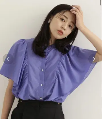 내추럴 뷰티 베이직 버터플라이 슬리브 셔츠