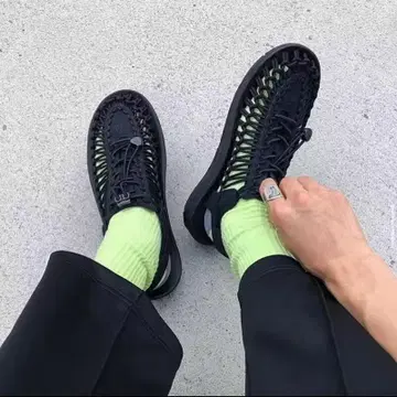 KEEN 26cm 새상품 블랙 뜨개질 스포츠 샌들
