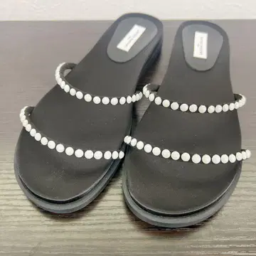 새상품급! UNITED ARROWS 펄 블랙 샌들 사이즈 36 일본제