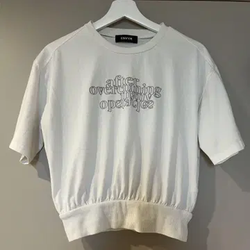 ENVYM 티셔츠