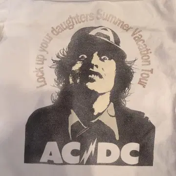 히스테릭 글래머 AC/DC 티셔츠 S 사이즈