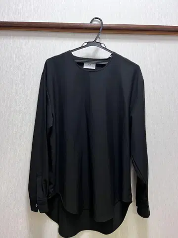 MB 로우 라인 풀오버