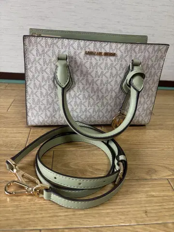 Michael Kors 숄더백 라이트 그린