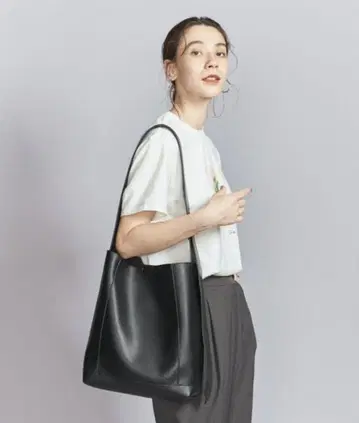BEAUTY&YOUTH UNITED ARROWS 숄더백 블랙