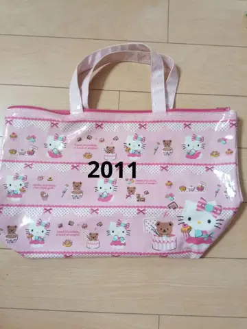 레어 산리오 헬로키티 백 2011년 제작