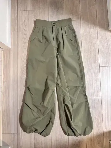 MOUSSY 올리브 카고 팬츠 사이즈 2