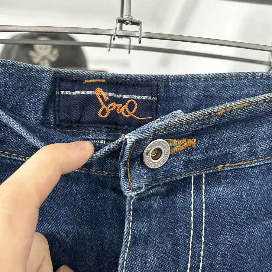 Product Details - 7