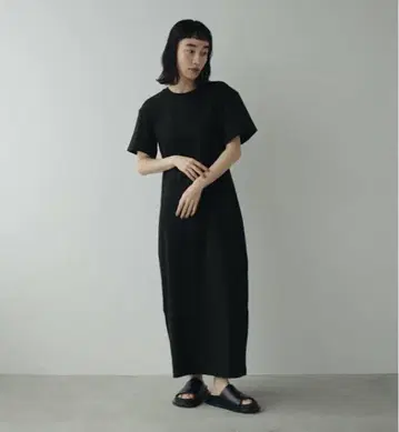 anuke 아누크 Balloon Cut Onepiece 블랙