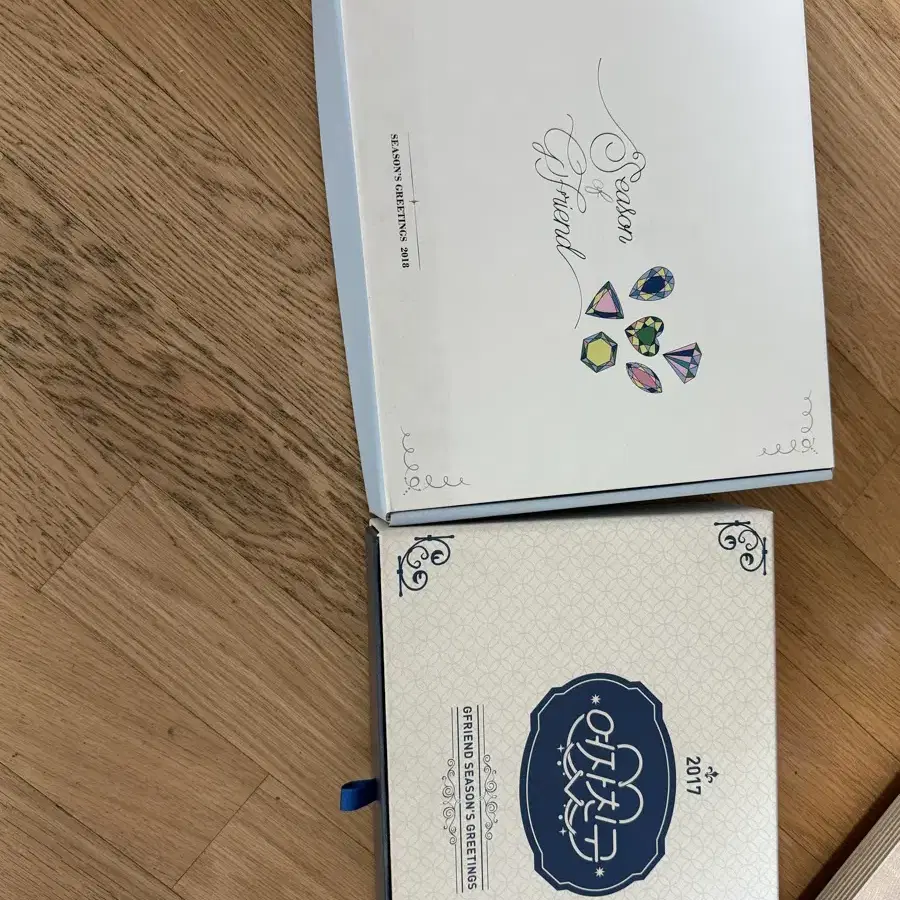 GFRIEND | 여자친구 Gfriend 2017, 2018 Season's Greetings on