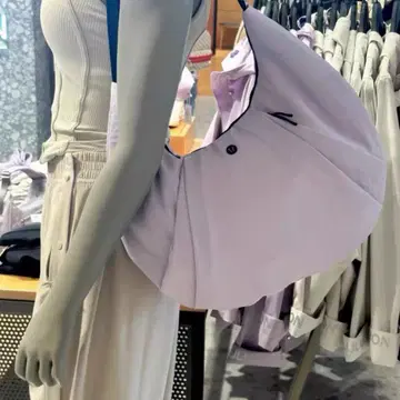 LULULEMON 플리츠 숄더백 10L