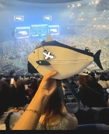 BTS 진 RUNSEOKJIN 참치 가방 팬 제작