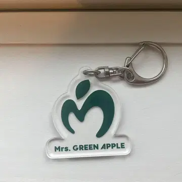 Mrs. GREEN APPLE 키링