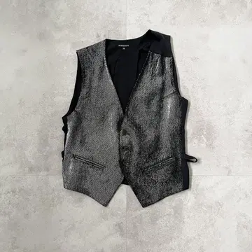 ANN DEMEULEMEESTER 비대칭 디자인 베스트