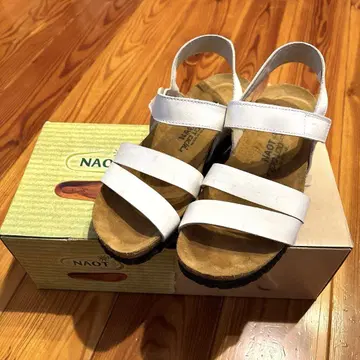 NAOT KAYLA Champagne 샌들 화이트 36