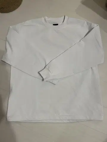 다이와 PIER39 TECH CREW NECK TEE L/S 화이트