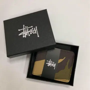 스투시 카모 패턴 접이식 지갑 박스 포함