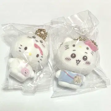 치이카와 (먼작귀) 헬로키티 시크릿 플로키 마스코트 참