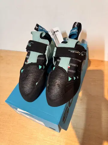 미사용 새상품 SCARPA 인스팅트 VS WMN EU39